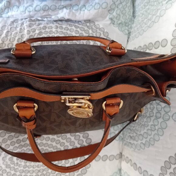 Michael Kors Hamilton Est/West Brown Logo Satchel Purse Bag - Picture 11 of 16